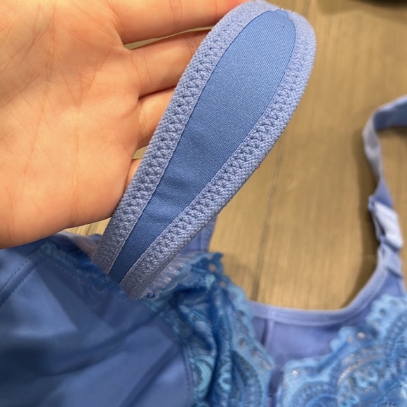 Glamorise Front-Closure WonderWire Bra - Picture 6 of 11